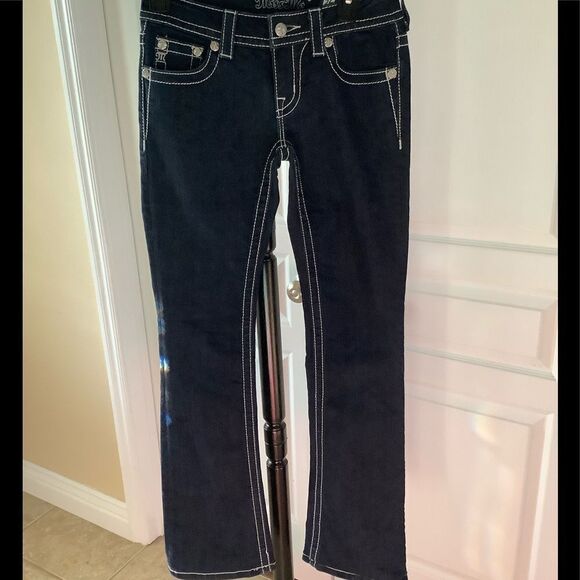 Miss Me Jeans - Picture 1 of 3